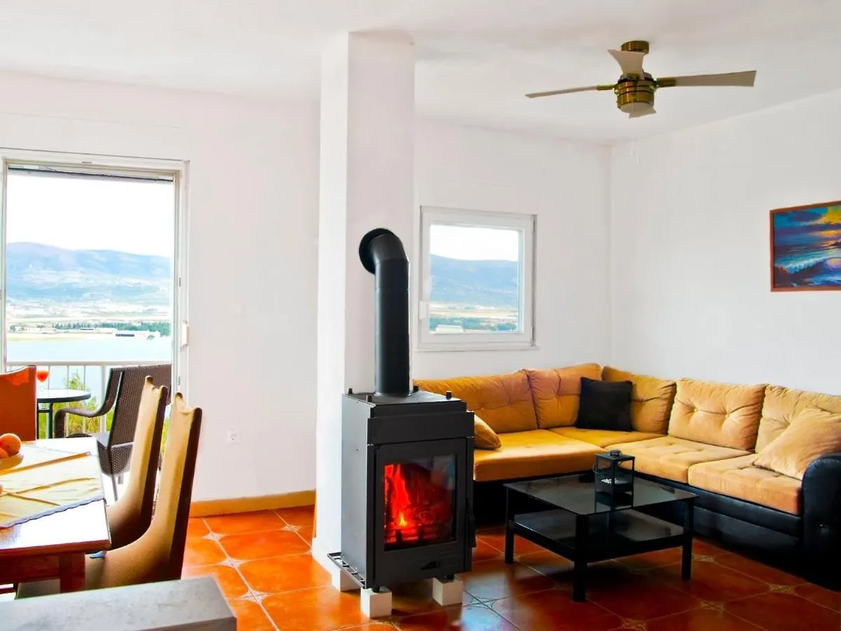 Kadulja- Salvia Apartment Trogir Croatia
